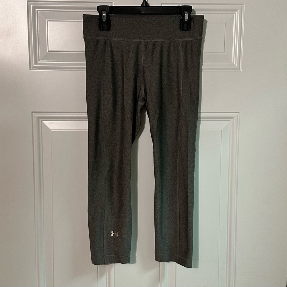 Under Armour Womens HeatGear Compression Heather Gray Crop Leggings Size Small